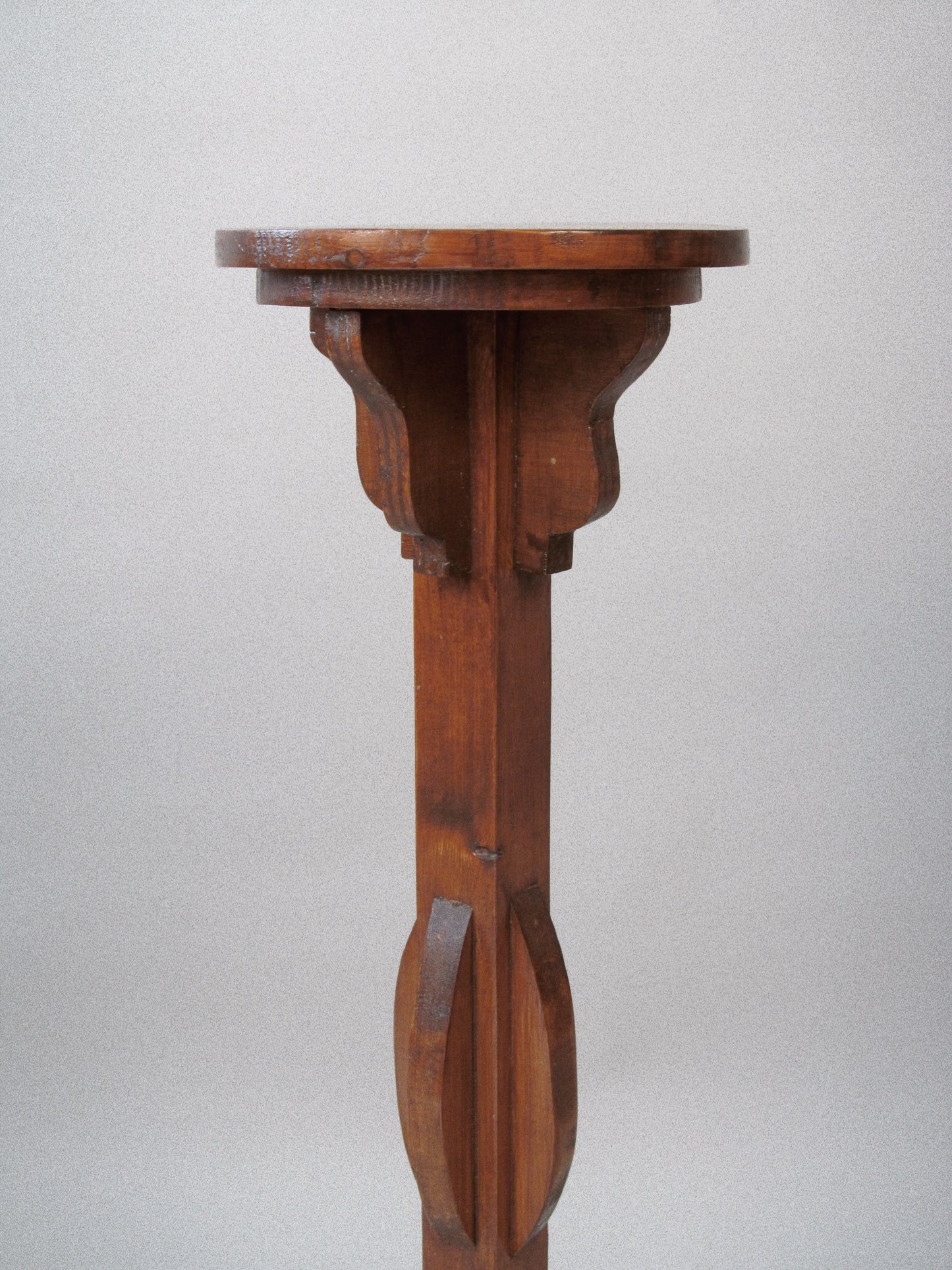 Arts & Crafts Plinth