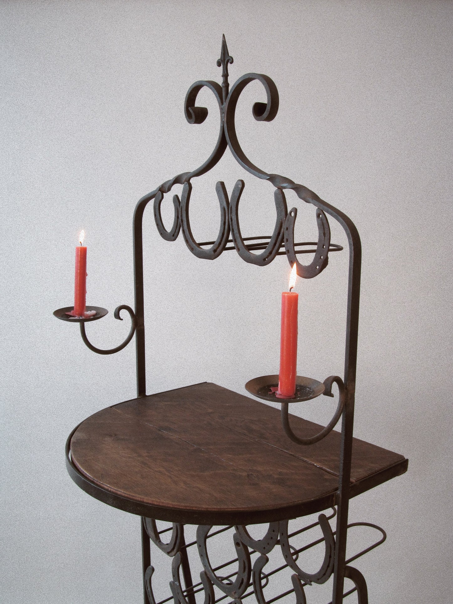 Horseshoe Winerack