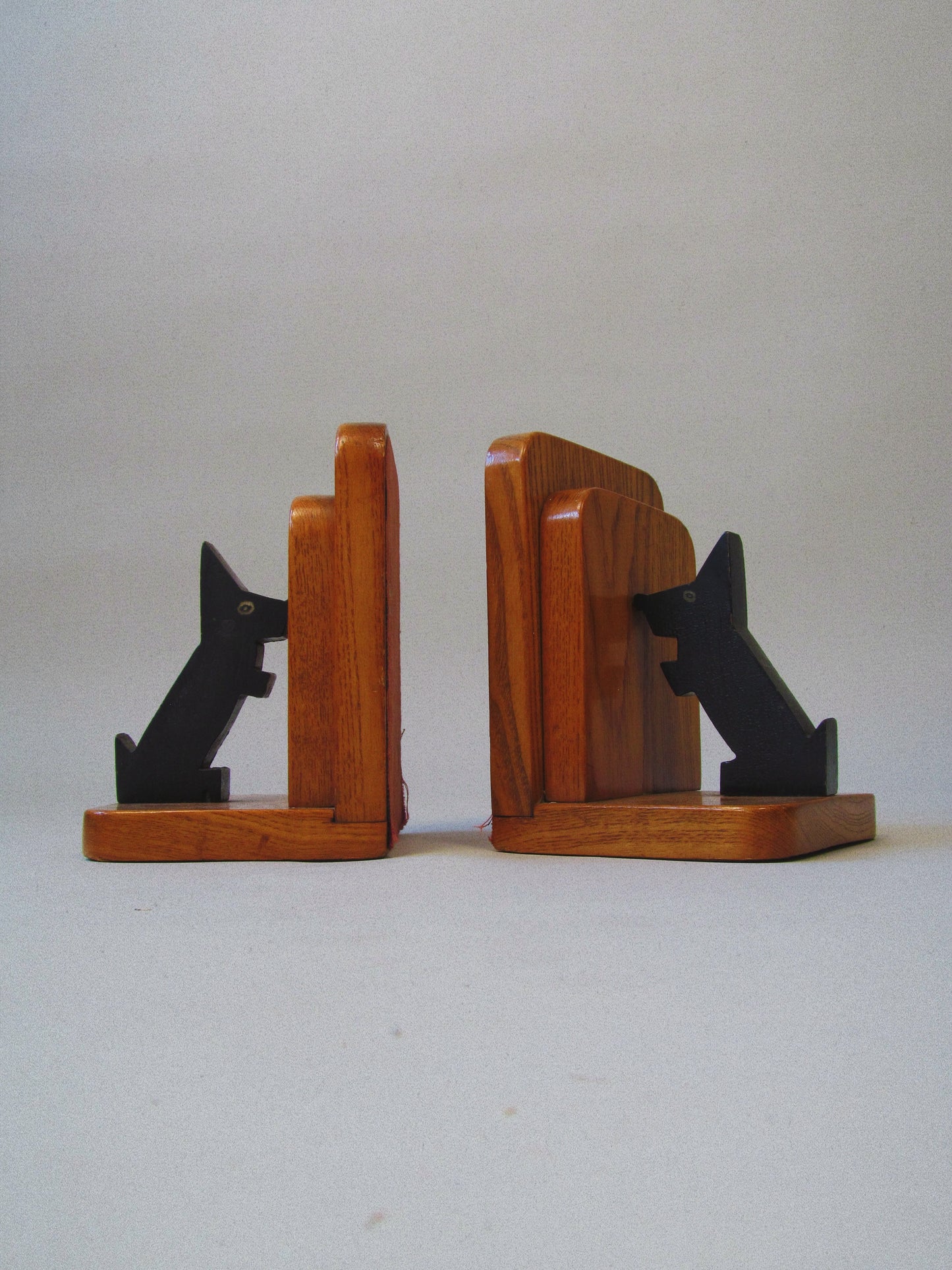 Scotty Bookends