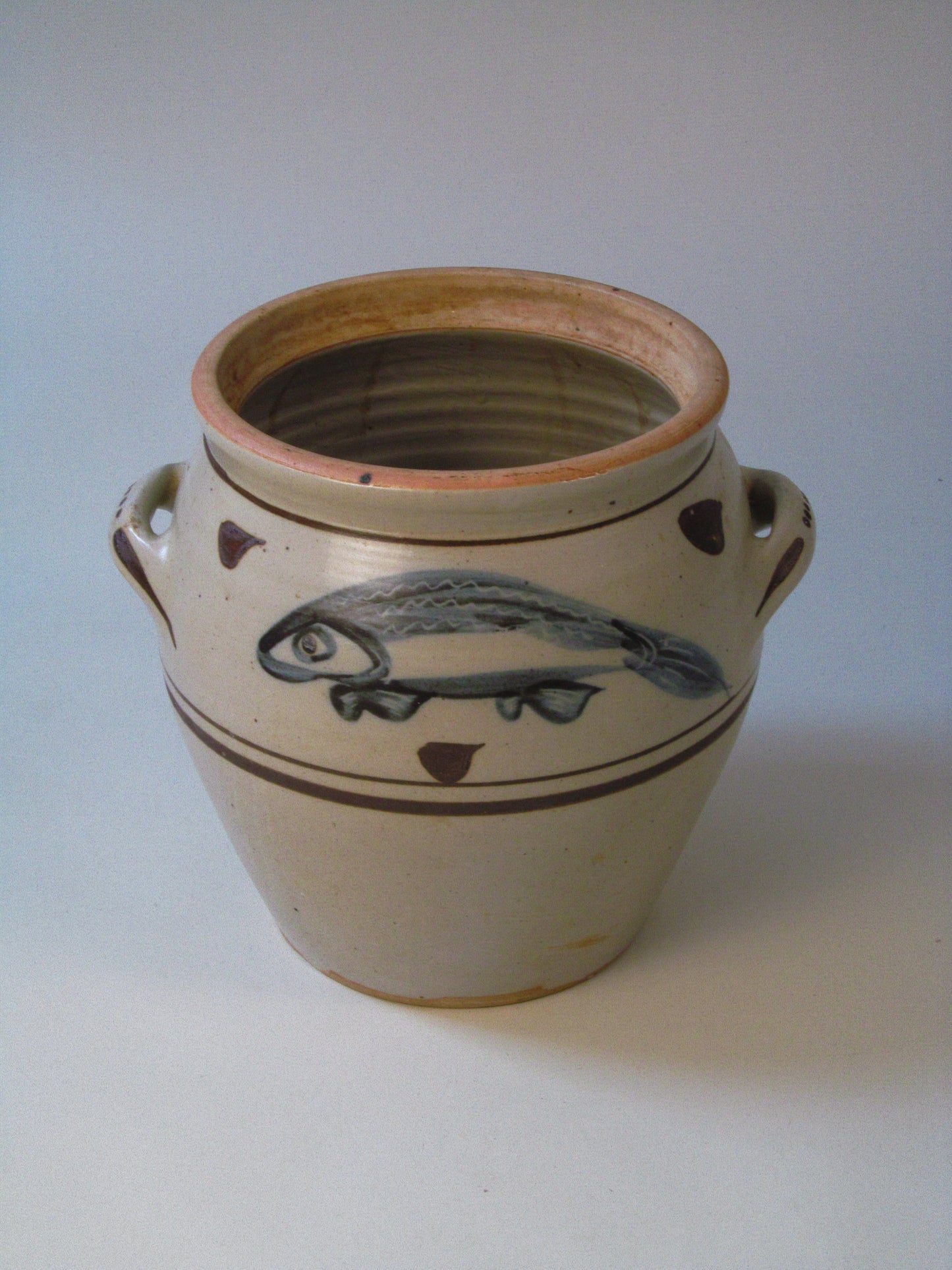 Large Slip-Decorated Stoneware Jar with Fish Motif