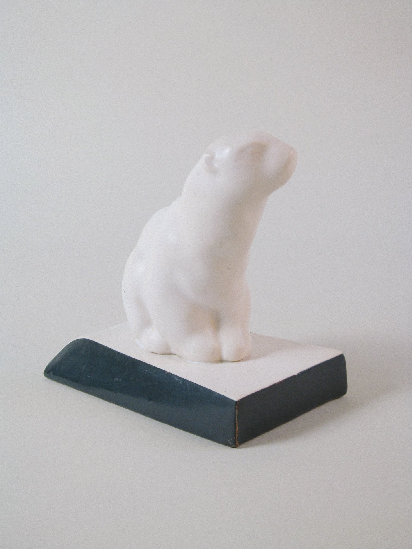 Pair of Art Deco Polar Bear Bookends c.1930