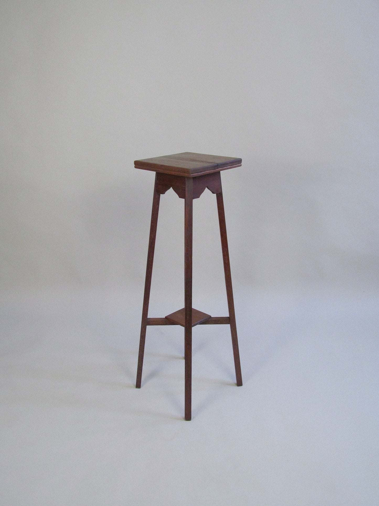 Arts & Crafts Oak Stand, c.1910