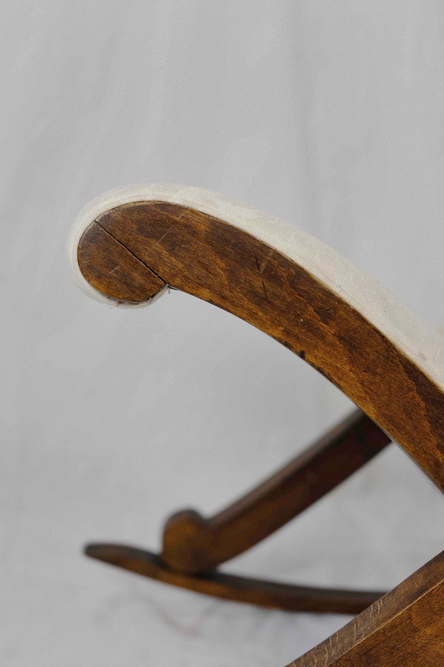 Gout Stool