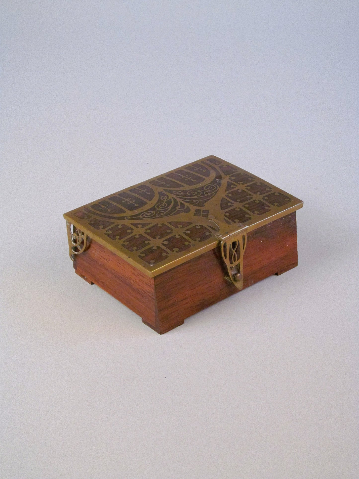 Seccessionist Cigar Box c.1910 With Contents