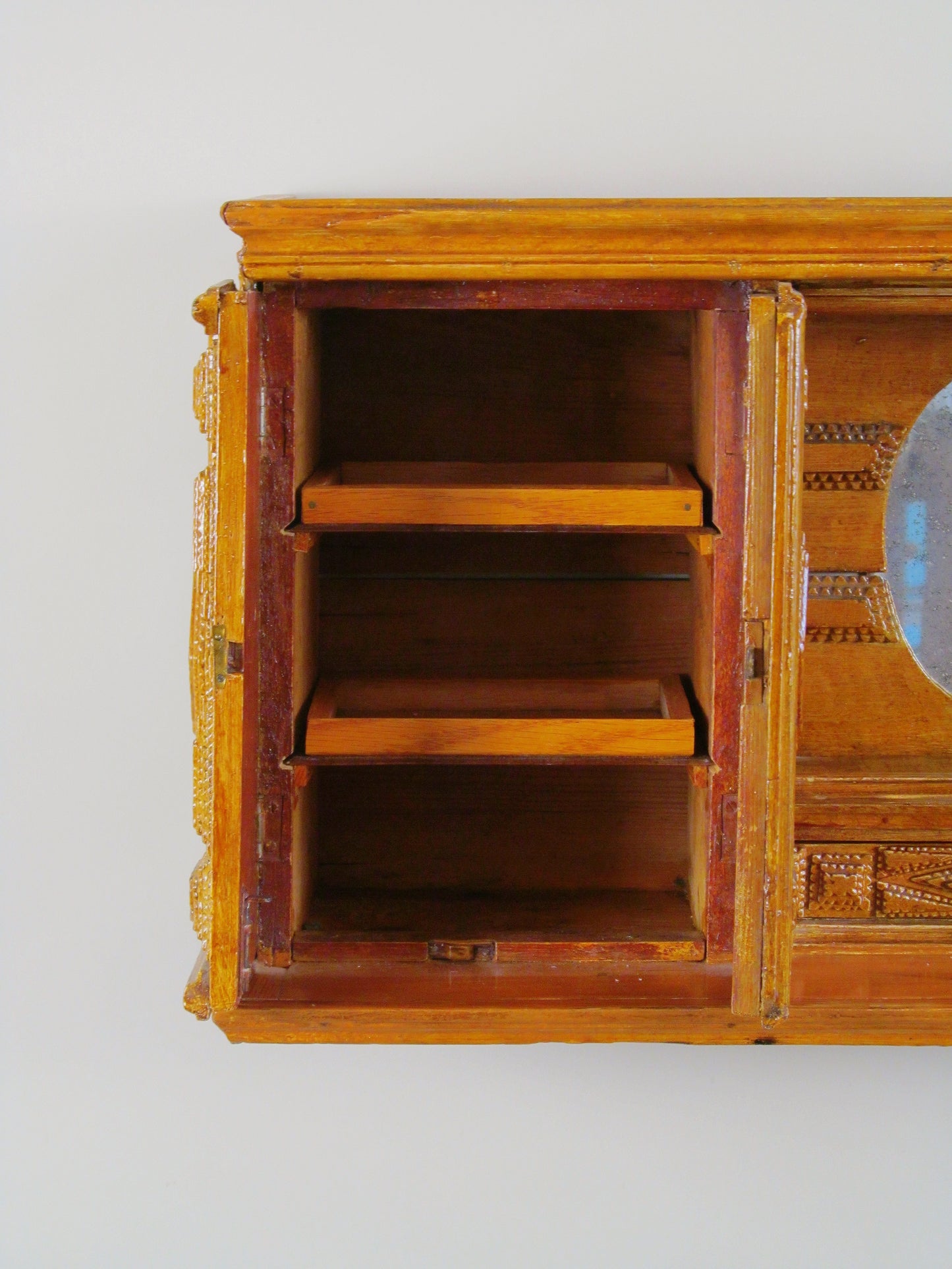 Tramp Art Wall Shelf 1890 - 1915