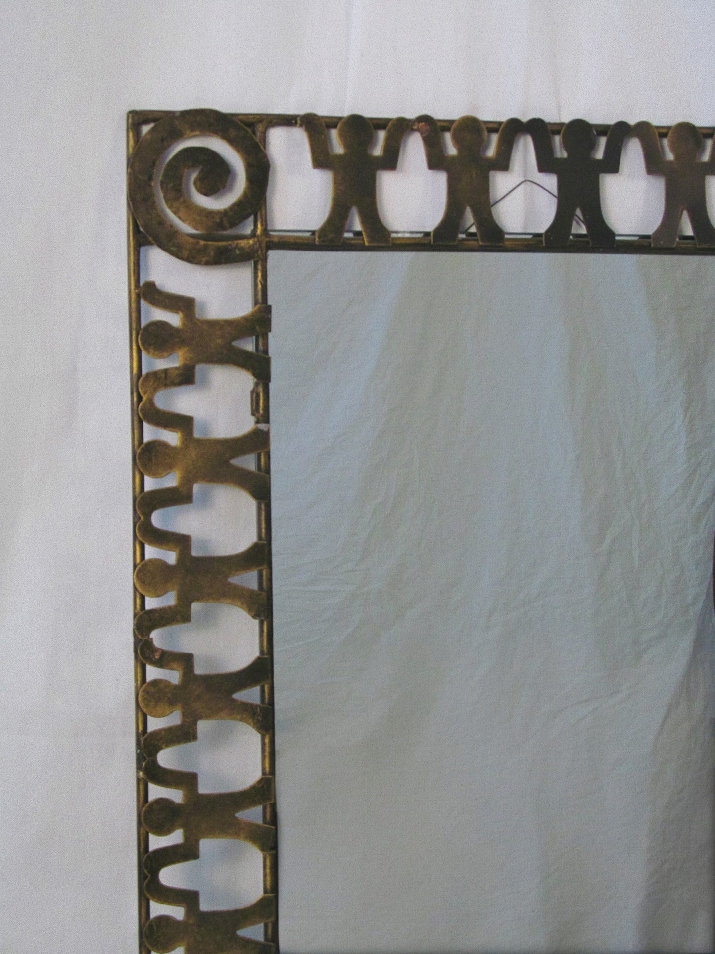 Figure Mirror