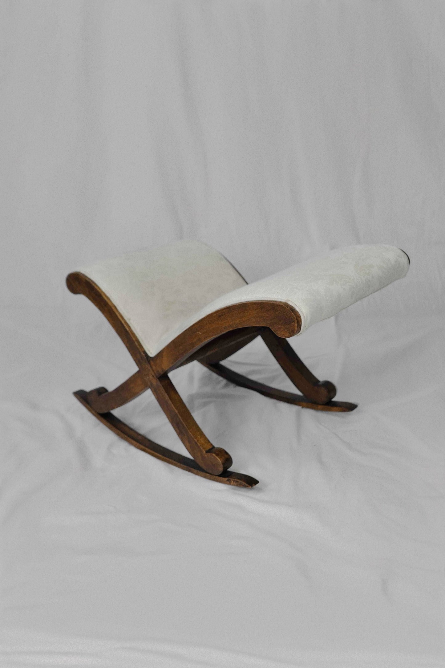 Gout Stool