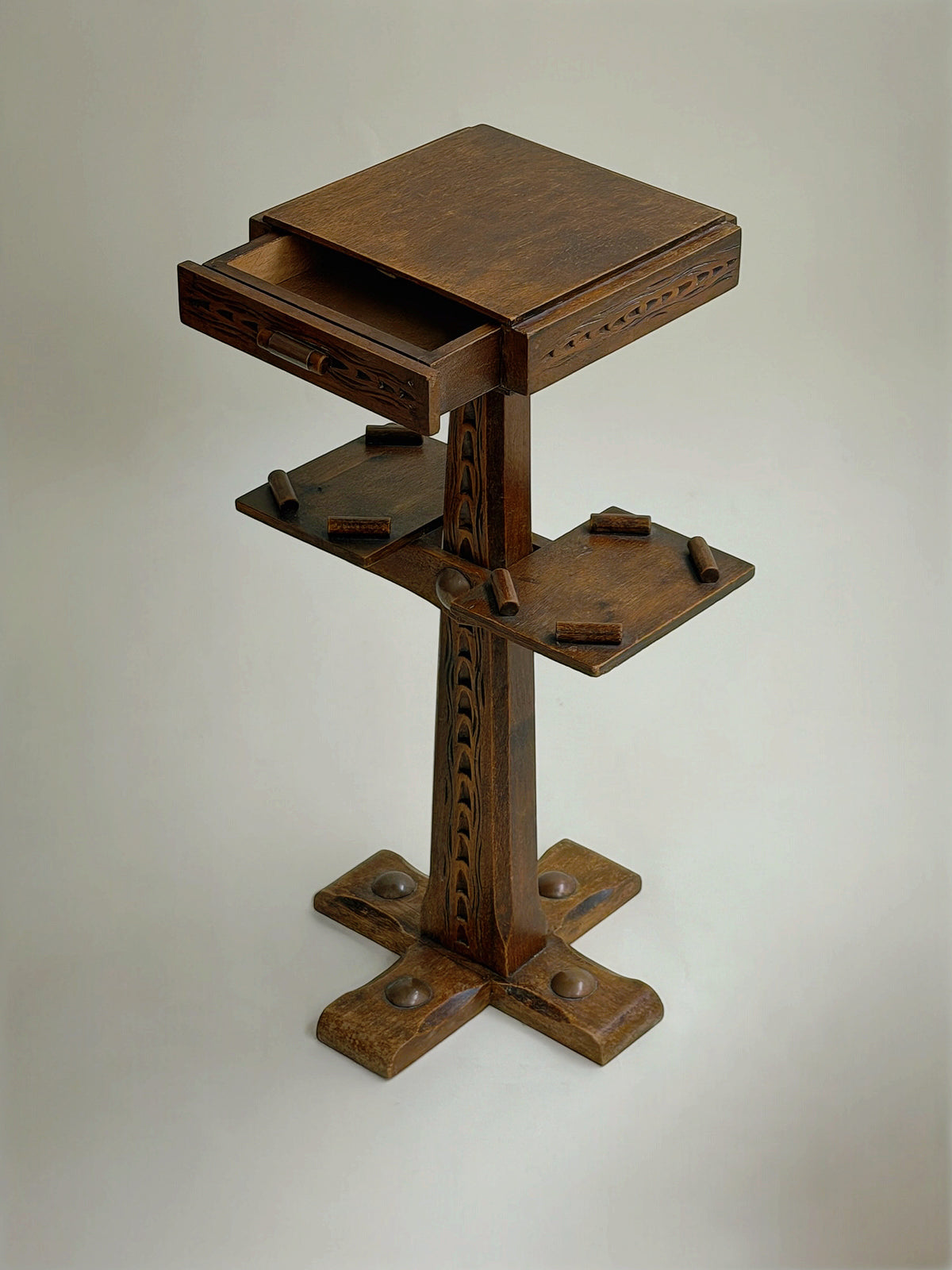 Arts & Crafts Nightstand c1900