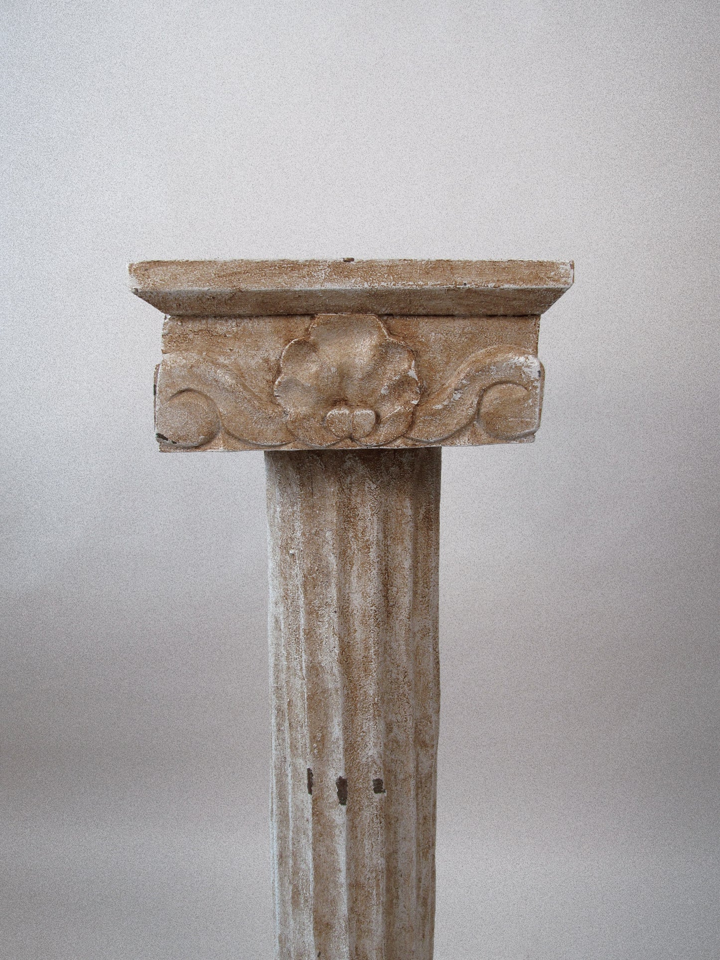 Neo Classical Plinth