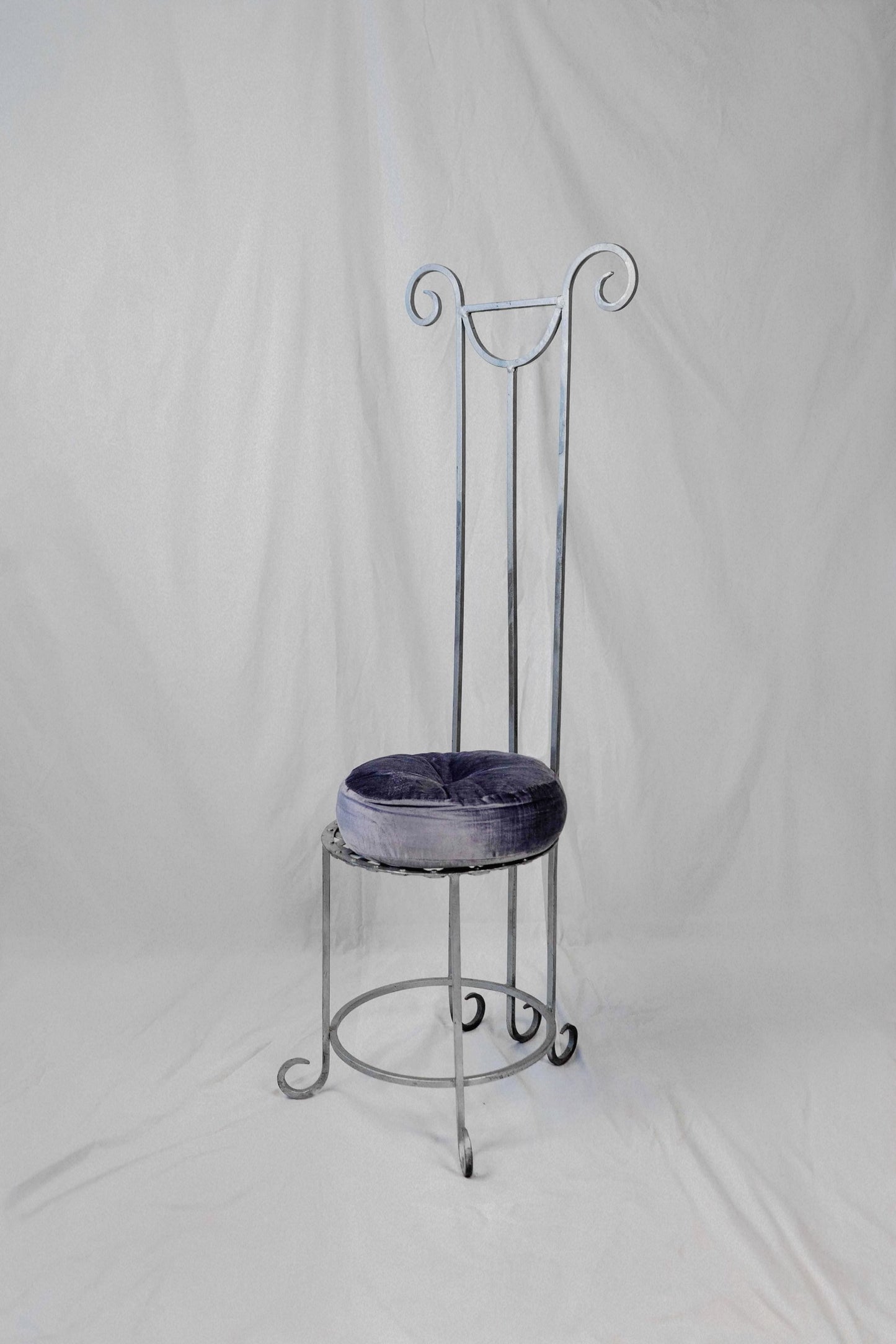 Column Chair